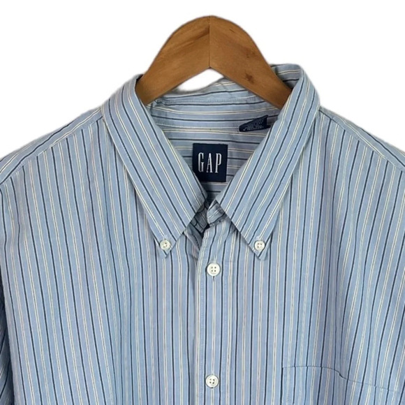 BF1155 Vintage Mens GAP Clothing Brand Striped Button Down Shirt XL - Picture 3 of 4